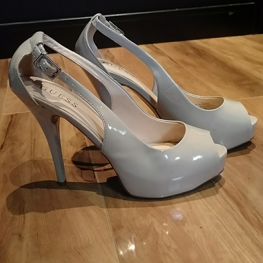 Guess 5" heels. Size 8